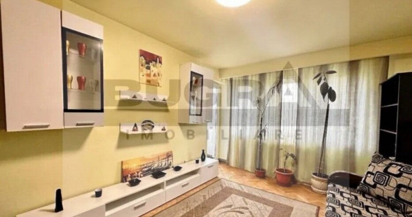 Apartament de 2 camere, parcare, zona Piata Flora