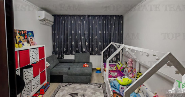 Apartament de 3 camere de 65 mp, bloc din 1980, langa Piata