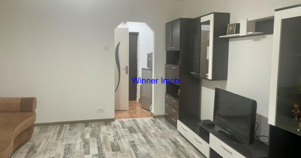 Vanzare Garsoniera Metrou Titan