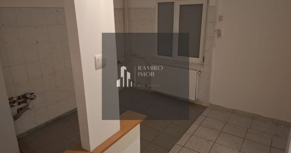 Apartament 3 camere decomandat Soseaua Giurgiului / Piata...