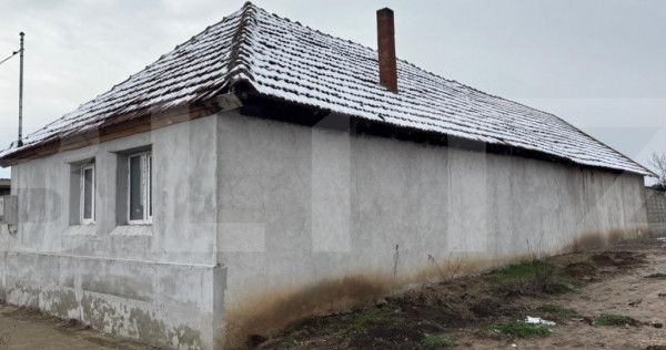 Proprietate cu livada de vanzare 1500mp , aproape de Arad