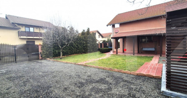 Casă Individuală cu 5 camere, foișor și curte complet am