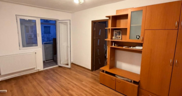 Apartament 2 camere renovat, zonă liniștită &ndash; Casa de C