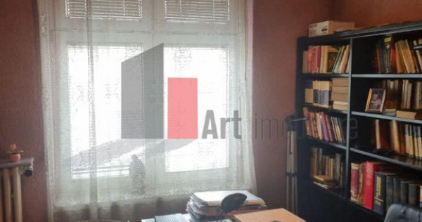 APARTAMENT 3 CAMERE -PIATA ROMANA