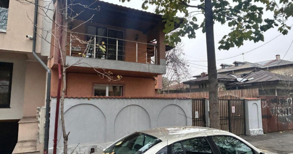 Vila de v&acirc;nzare , sector 1 , Bucureștii Noi