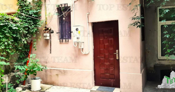 Garsoniera cocheta de inchiriat Universitate , intrare separ