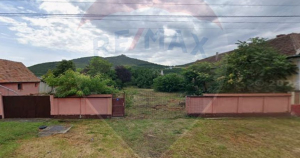 Teren curti-constructii 1295 mp de vanzare in Siria, Arad