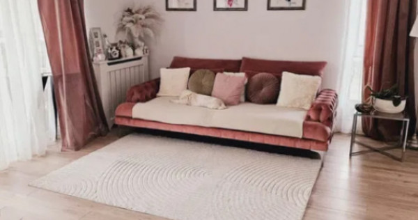 Apartament 3 camere, decomandat - zona Tractorul