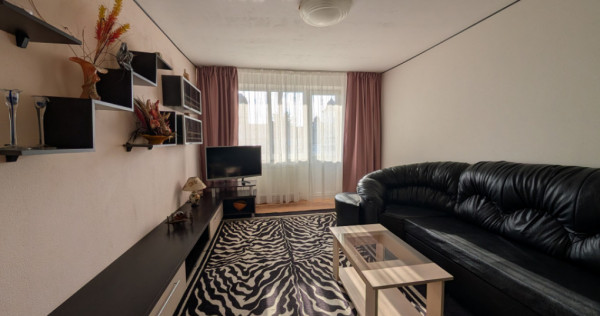 Apartament decomandat etaj intermediar Orizont - Mega Image