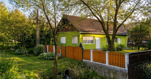 Casa de locuit in Martanus cu 660mp teren roditor, Covasna