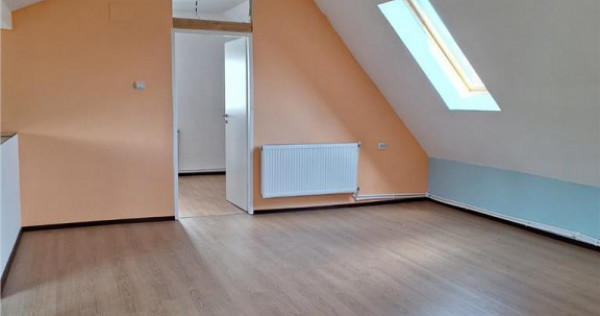 Resedinta spatiu profesional de inchiriat, Ghimbav &ndash; Ce...