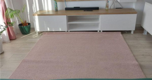 Apartament de inchiriat 3 camere situat pe doua etaje