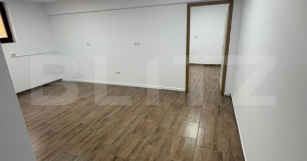 Spatiu de birouri, zona centrala