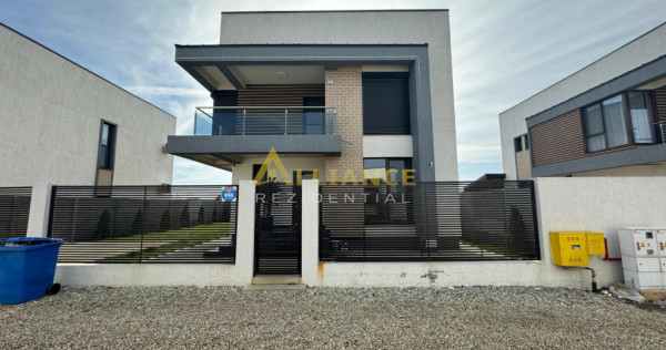 Casa individuala - 150 mp utili - 5 camere - 3 bai