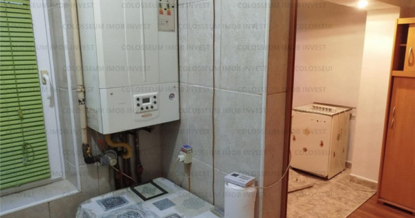 COLOSSEUM: Garsoniera Ct termica balcon parcare beci mobila Bartolomeu