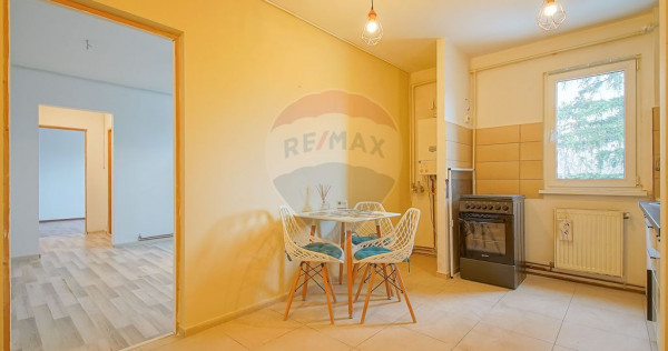 Apartament 2 camere cu vedere spre T&acirc;mpa &ndash; Str. Saturn...