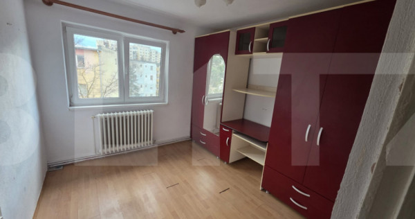 Apartament de vanzare, cu 2 camere - Aleea Centralei