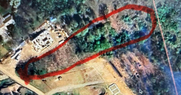 Teren generos cu dublă deschidere la drum &ndash; Intravilan &