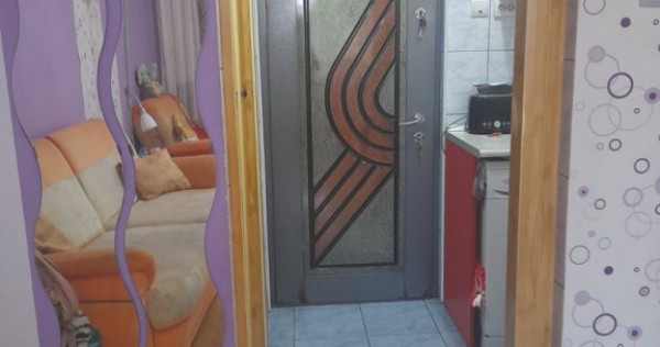 Aparatorii patriei oltenitei confort 2 etaj 1