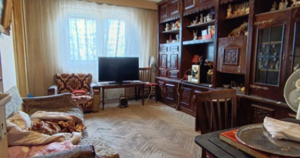 Apartament 3 camere, confort 3, zona vest