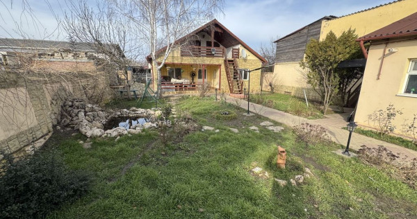 Casă 120 mp + casă 49 mp, teren 640 mp, deschidere 15 m...