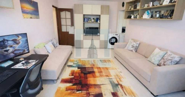 Apartament 3 camere, etj/1/4 &ndash; Zona Astra