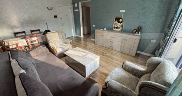 Apartament cu 2 camere, semidecomandat, Păun