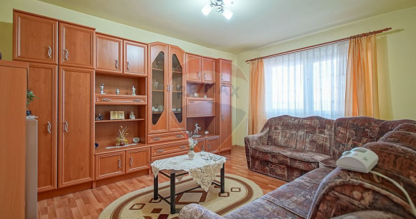 Apartament 3 camere decomandat Codlea | Comision 0% |