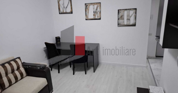 Inchiriez apartament 2 camere, bloc nou, -loc de parcare-...
