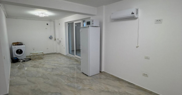 Apartament 2 camere de v&acirc;nzare &icirc;n Tomis Plus, Constanța