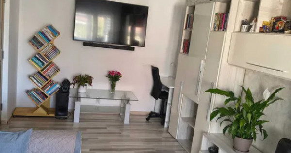 Apartament Cu 2 Camere Decomandate Zona Obcini