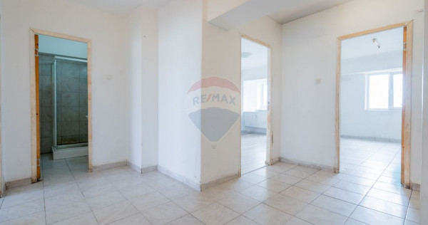 MEGA MALL Apartament 3 Camere Decomandat - 72mp Utili, 2 ...
