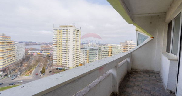 VANZARE 3 CAMERE DECOMANDAT cu VEDERE PANORAMICĂ LAC | E...