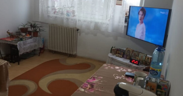 Mihai Bravu 2cam.&ndash; zona Piață | Izolat | Termopan | 44.0