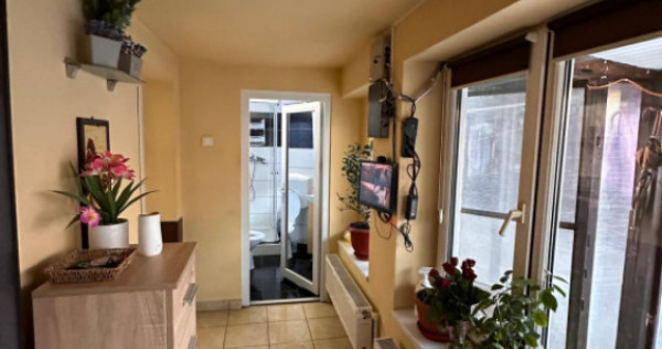 Casă 3 camere de v&acirc;nzare zona Palas &ndash; 92 mp utili, teren