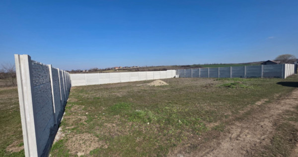 Teren intravilan 478 mp, front 24 ml, zona Malu Mare