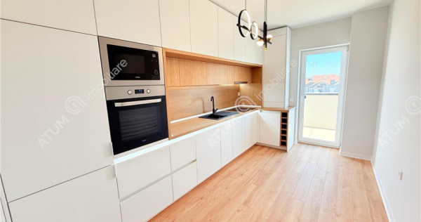 Penthouse cu 3 camere terasa 40 mp 85 mp utili si 2 locuri p