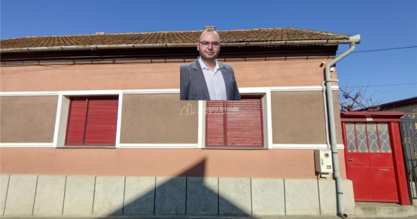 Oravita, Casa 145MP, Strada Spitalului, Pret Usor Negociabil