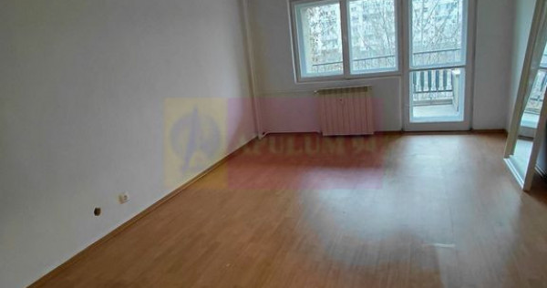 Vanzare apartament bd Unirii, vedere exclusiv la bulevard