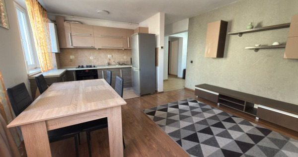 Apartament 3 camere zona Sub Cetate