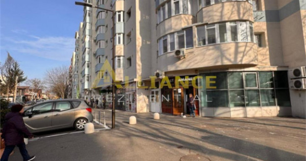 Apartament 3 camere decomandat || renovat || Aparatorii Patr