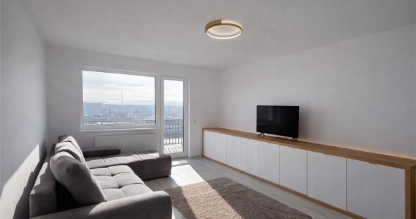 Decomandat, 3 camere, 2 bai, Casa Nobel, Tractorul, Brasov