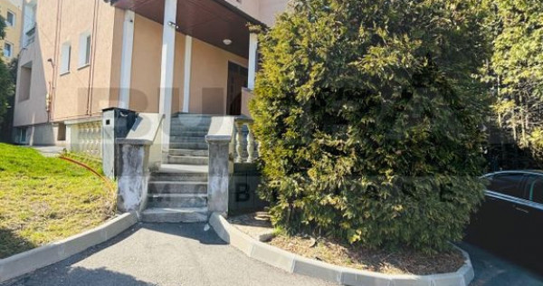 Casa individuala 450 mp, teren 1500 mp, 10 locuri parcare...