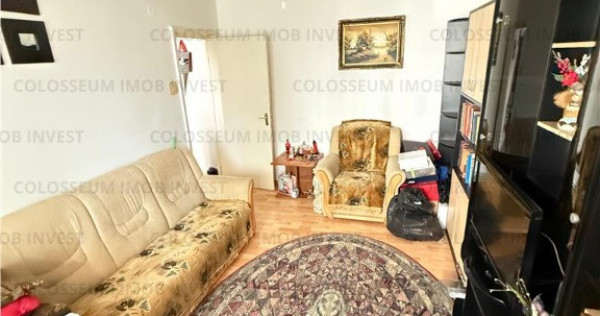 Apartament cu 3 camere, decomandat - zona Astra