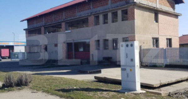 Clădire Spatiu Comercial 780 mp pe DN T&acirc;rgoviște&ndash;Găeș