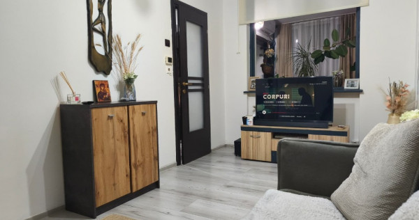 Apartament 2 camere + balcon foarte spatios in Deva, zona Dacia