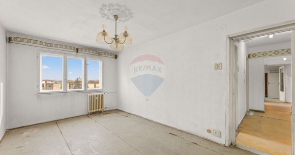 Apartament cu 3 camere de v&acirc;nzare &icirc;n zona Aurel Vlaicu