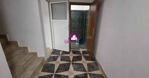 Apartament 3 camere de inchiriat ETAJUL 1 &ndash; destinat mu...