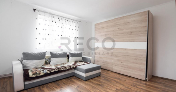 RECO Casa cu 4 camere in Burzuc