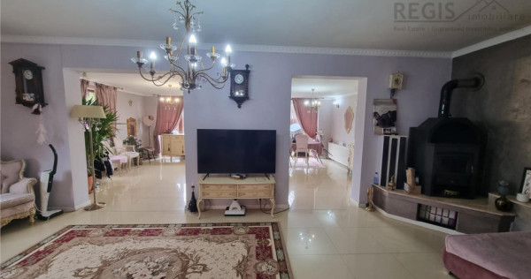 Casa de moderna cu costuri reduse, panouri solare si spatiu